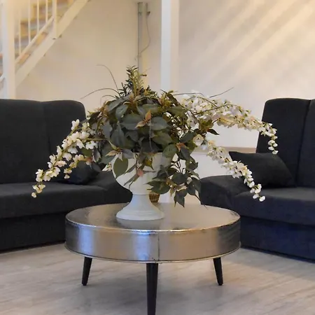 Tiffany * בלגרד